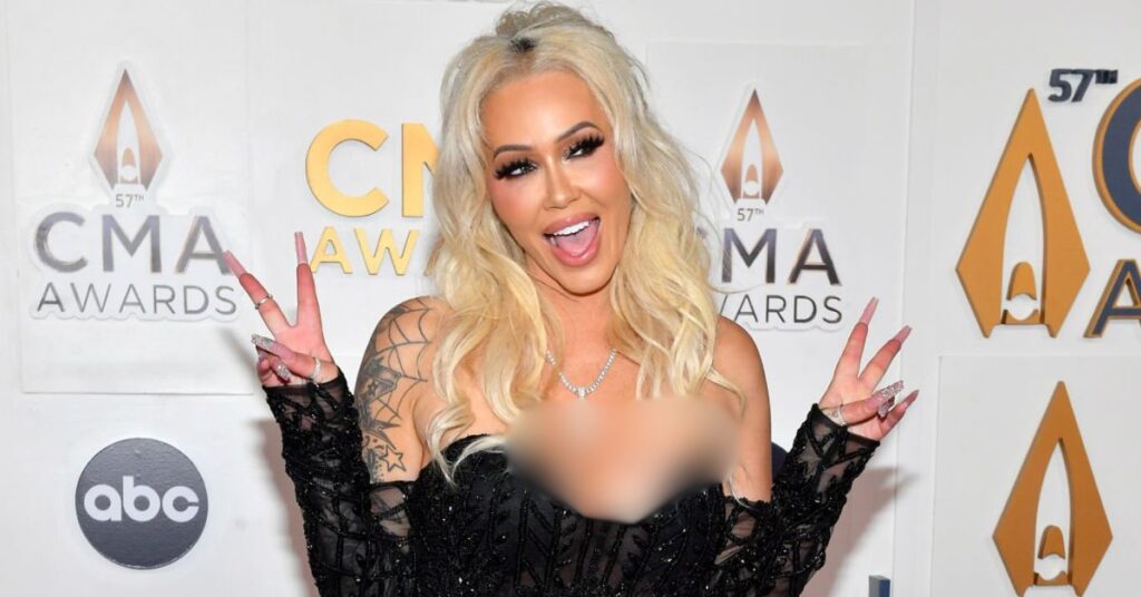 Bunnie XO’s height and weight