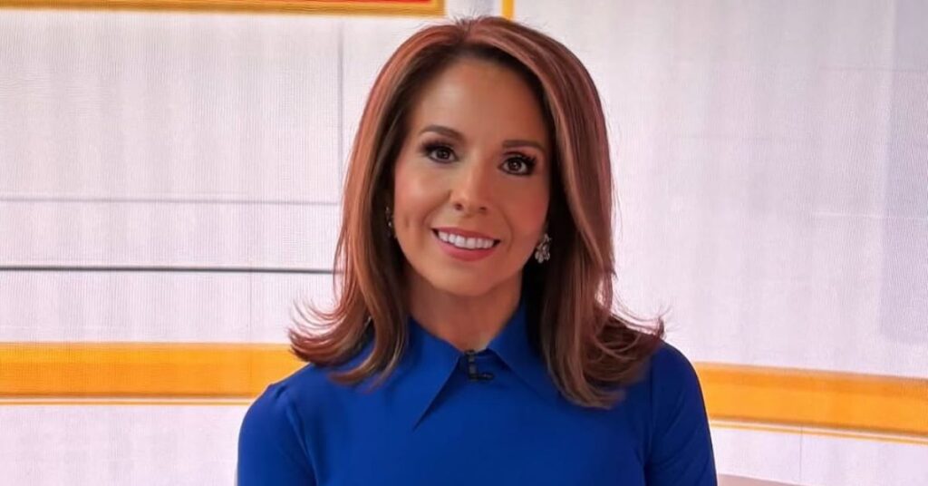 How old is Alicia Acuna? Age and birthday