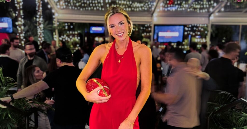 How old is Annie Agar? Age and birthday