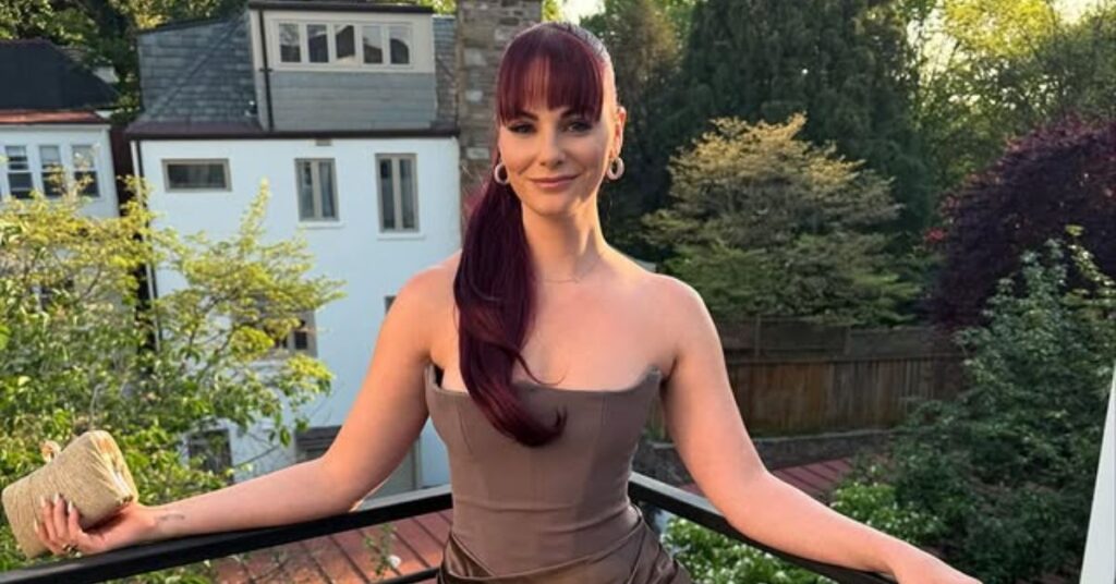 How old is Melanie Zanona? Age and birthday