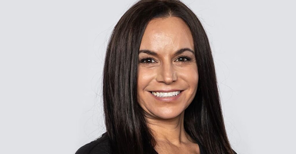 How old is Nicole Tepper? Age and birthday