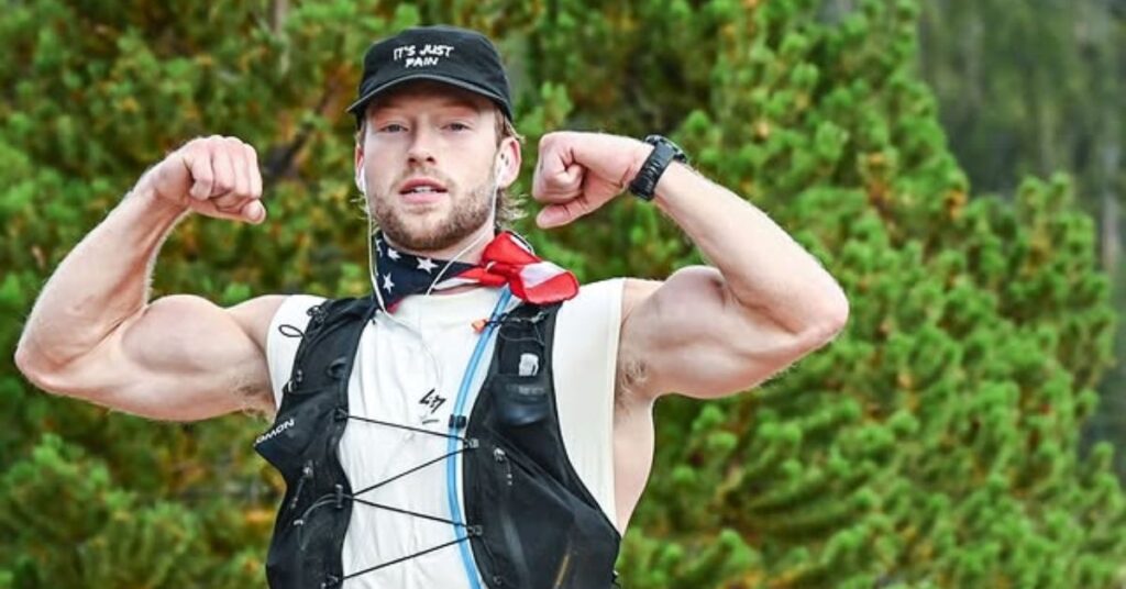 How old is Truett Hanes? Age and birthday