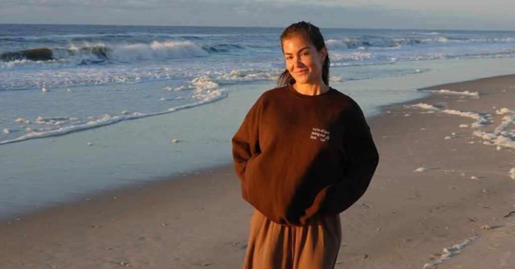 What is Tori Deal's net worth and salary?